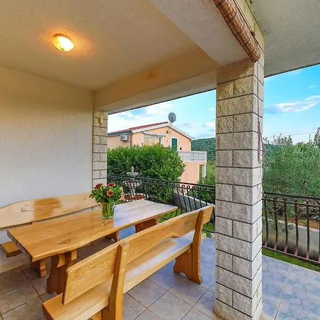 Lovely In With Kitchen Holiday home Marina