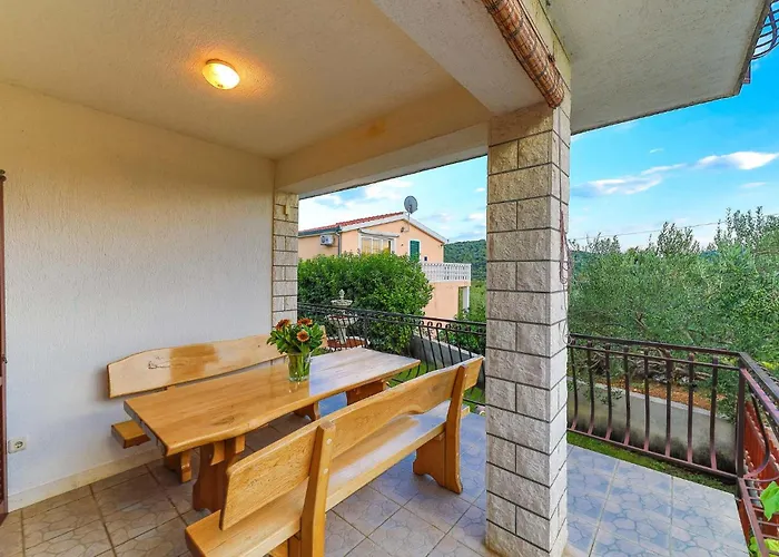 Lovely In With Kitchen Nyaraló Marina